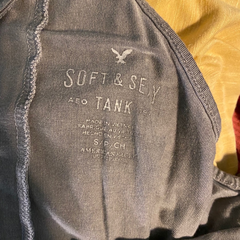 Tank top - Picture 3 of 3